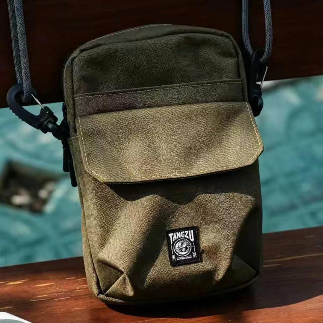 Túi TANGZU Audio Crossbody Bag